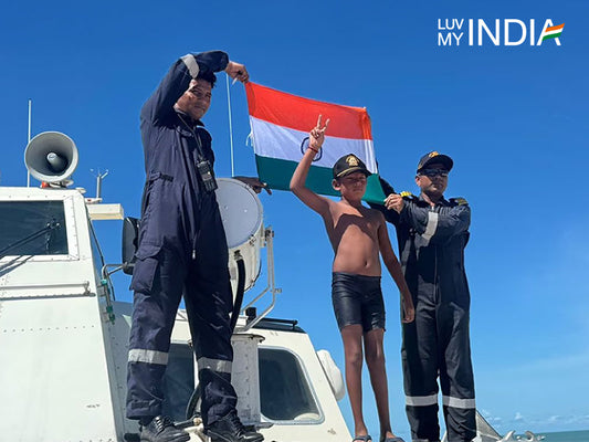 While We Asked “Bada Hokar Kya Banoge?”, An Indian Kid Answered It at 7